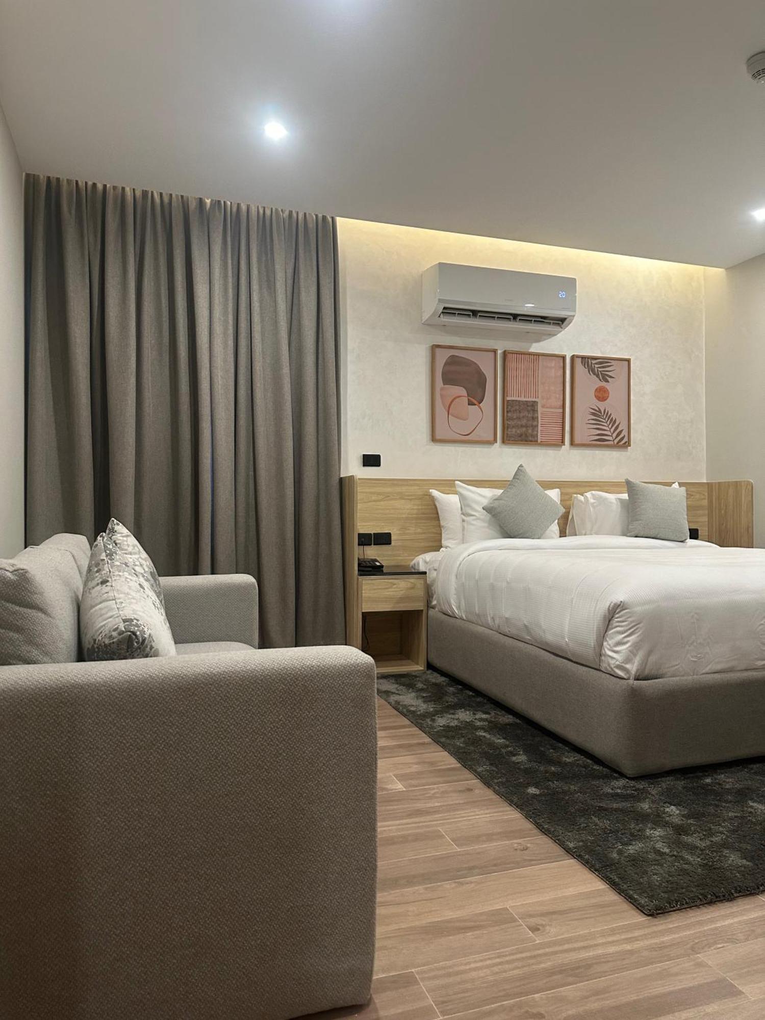 Lacasa Motel