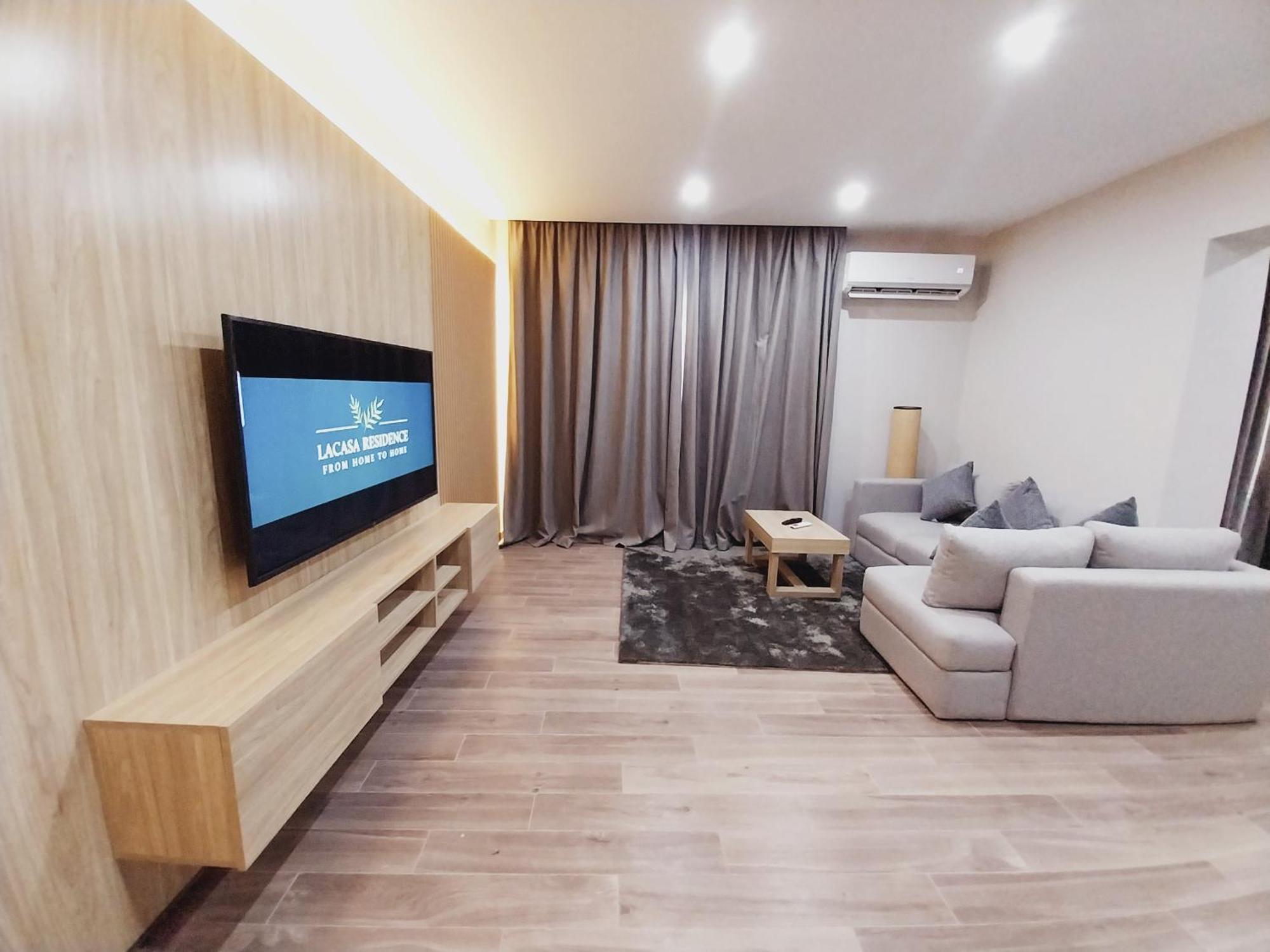 Motel Lacasa 3*